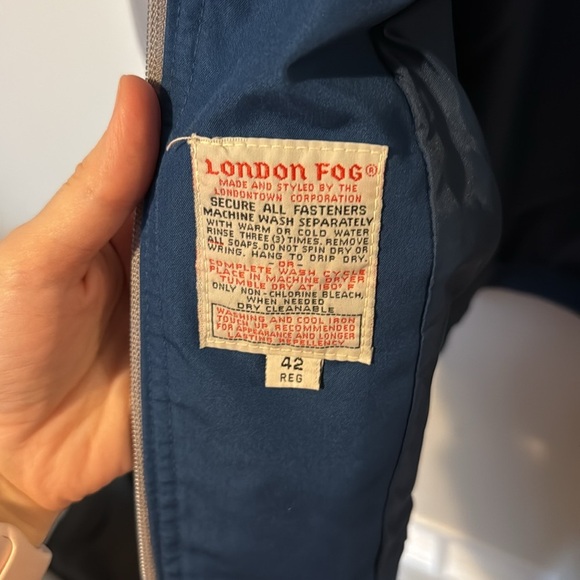 Vintage London Fog Jacket Size 42 Reg Grey Waterproof Mayerial Zipper EUC Mens - Picture 4 of 14